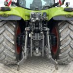 EQ 10937886 CLAAS Axion 810