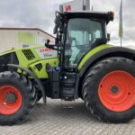 EQ 10937886 CLAAS Axion 810